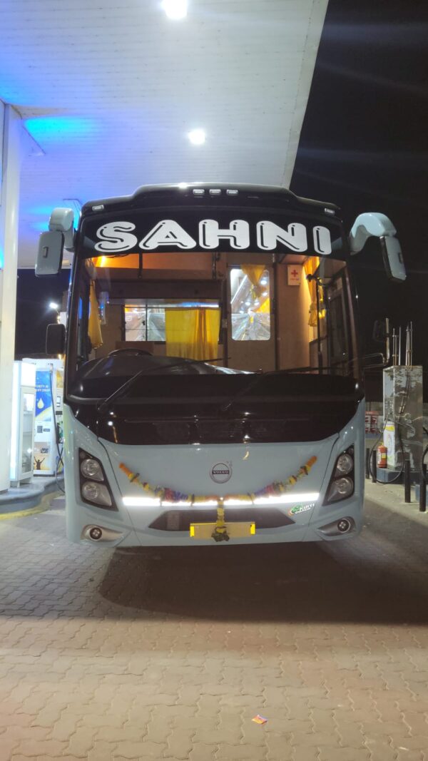 49 Seater Eicher Volvo Luxury Bus - Image 4