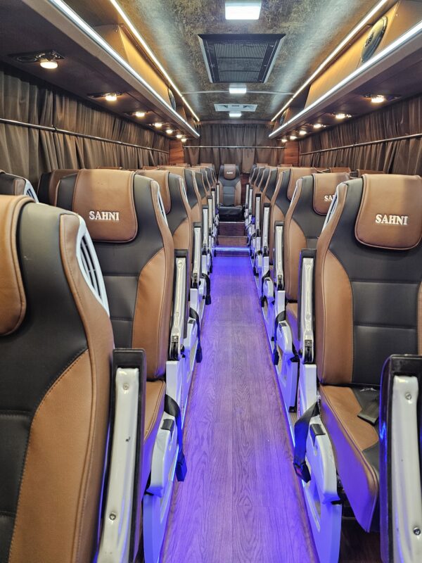 37 Seater Luxury Bus - Image 4